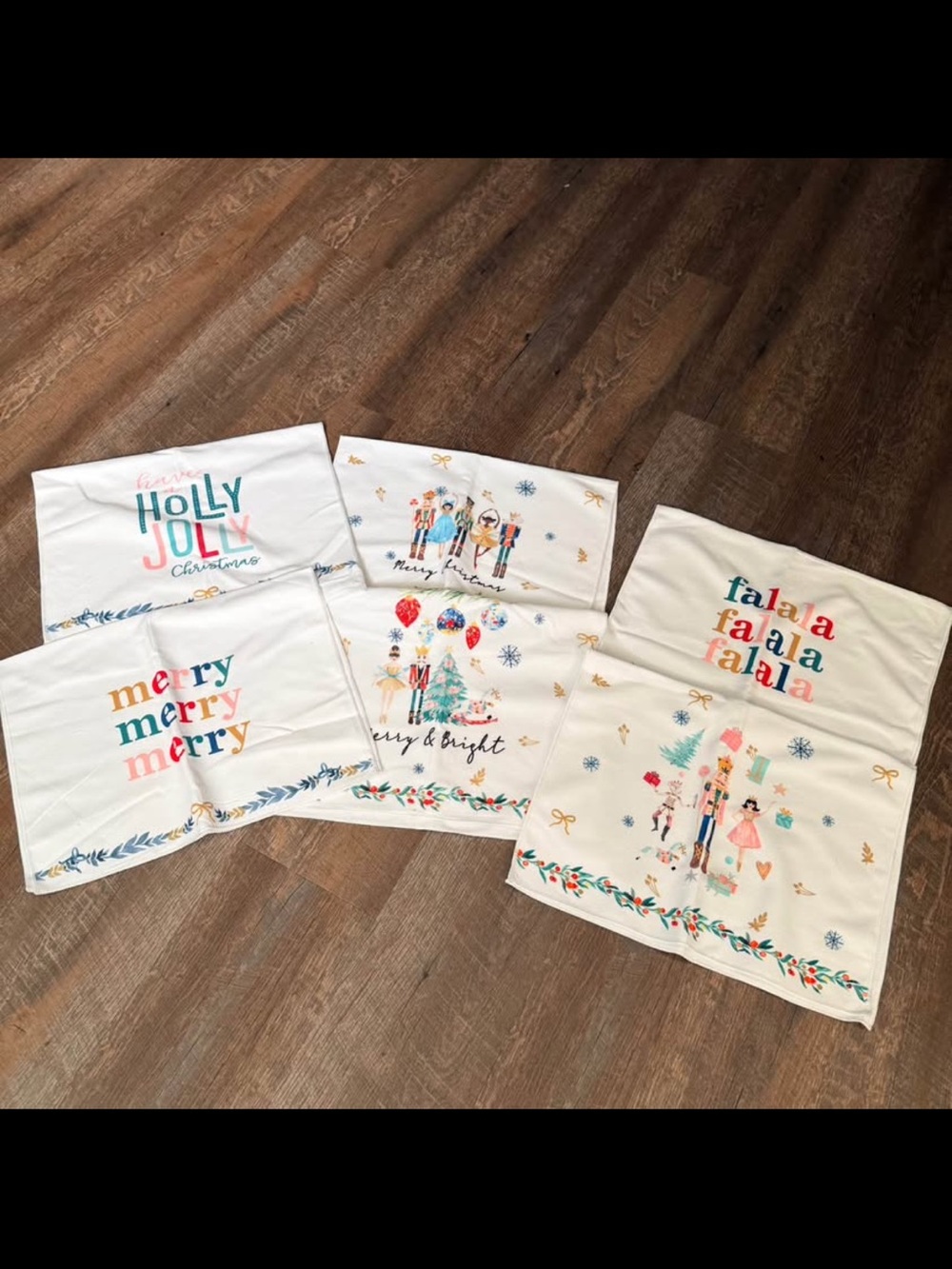 Holiday Decorative Kitchen Towels - Multicolor Festive Prints
